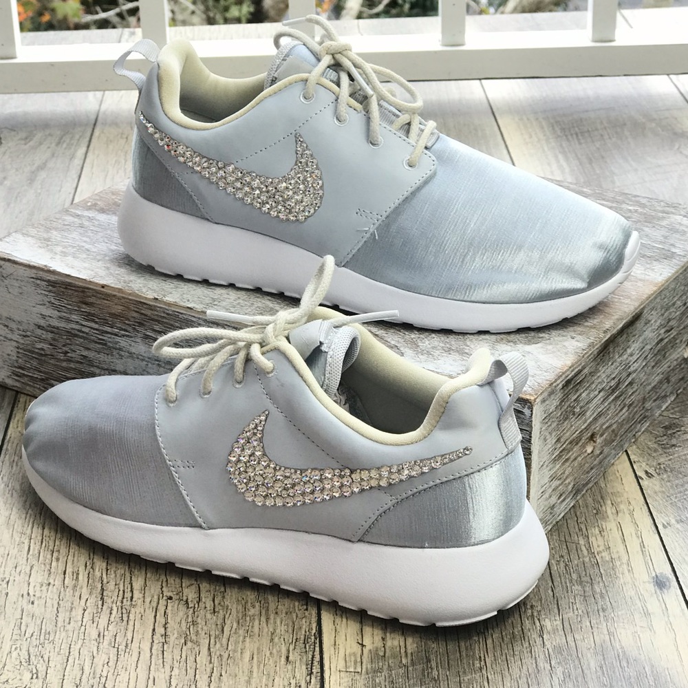 Nike&Swarovski Crystal Roshe One Silver  W AUTHENT - Picture 2 of 8